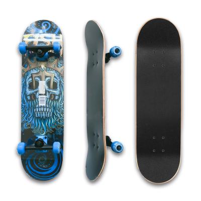 China Youth 3108 Northeast Maple Complete Skateboard With 52*32 95A PU Wheels Standard Double Kick Skateboard For Beginner for sale