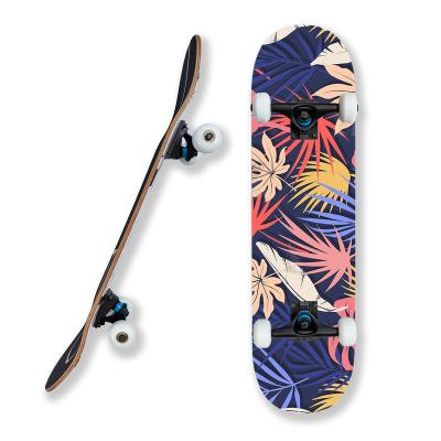 China Hot Selling Youth Skateboard 7 Ply Chinese Maple Pro Complete Skateboard With 54*36mm Wheels Skate Board For Beginners for sale