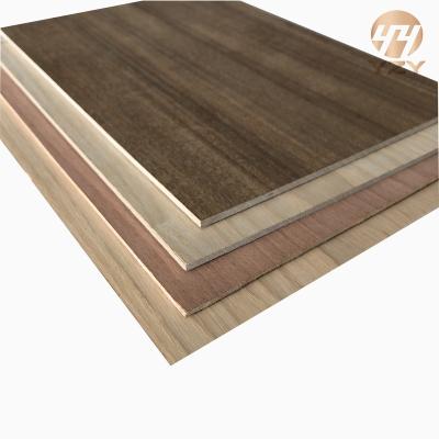 China Durable Oak Ash Tree Walnut Birch Beech Veneer Faced Fancy Plywood For Indoor Furniture for sale