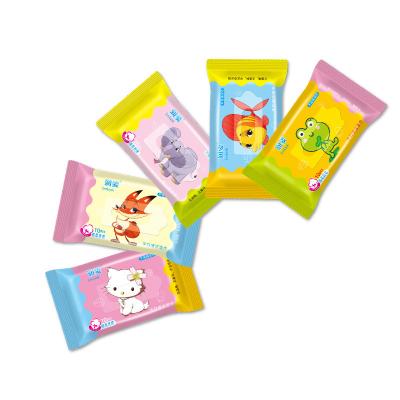 China General Wholesale Baby Handheld Factory Wet Wipes Children Hand and Say Wet Mouth Wipes 10 Pieces of Small Bag Portable Wet Wipes for sale