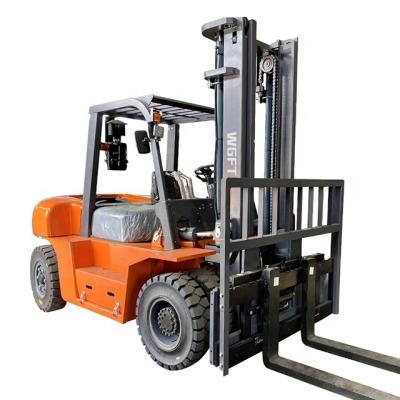 China Hotels Capacity 5 Ton New Forklift Truck FD50 5T Heavy Lift Forklift for sale