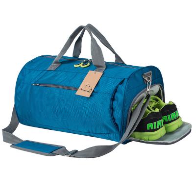 China Outdoor Sports Gym Bags Wholesale Zipper Gym Bags Traveling Duffel Bag With Water Bottle for sale