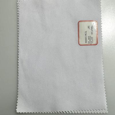 Chine 205gsm TC Vêtements de travail Tissu Polyester coton mélange Tissu Twill blanchi 21S à vendre