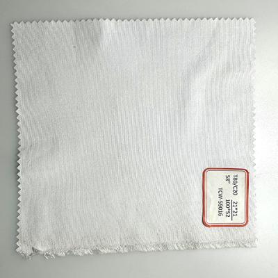 Chine Polyester coton 21*21 100*52 Vêtements de travail médicaux TC80/20 à vendre