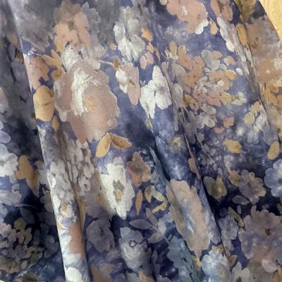 Chine Tissu imprimé Rayon Challis 100% Tissu Rayon Viscose Tissu de chemise de robe Tissu à vendre