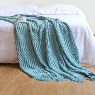 China Antistatic Super Soft Decorative Lightweight Knitted Blanket For Bed And Sofa for sale