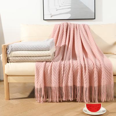 China Nap Anti-Static Photography Baby Sofa Throw Blanket Tassel Amazon Pure Color Knitted Blanket for sale