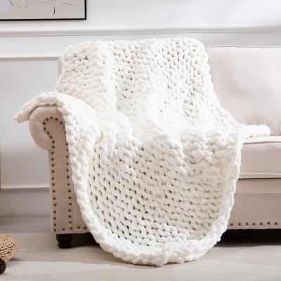 China OEM Anti-Static Custom Portable Baby Knitted Thick Line Folded Blanket Chenille Blanket For Crib Sofa for sale