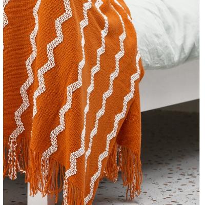 China Anti-Static Chenille Knit Super Soft Throw Blanket Comfortable Classy Elegant Decorative Blanket for sale