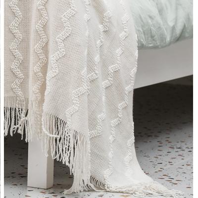 China Anti-Static Wholesale Knitted Chenille Throw Blanket Blanket With Tassels for sale