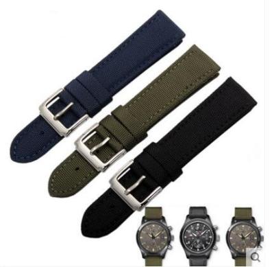 China Vintage Fabric Style Waterproof Watch Straps Green Canvas Leather Watch Band for sale