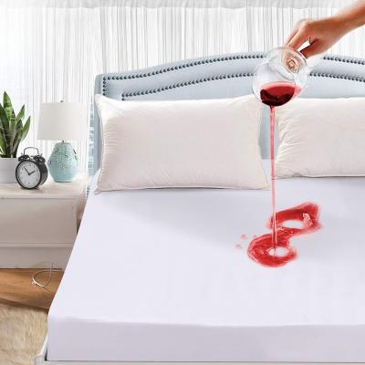 China Waterproof Skin Queen Size Bed Insect Friendly Hypoallergenic Polyester Mattress Protector Cover for sale