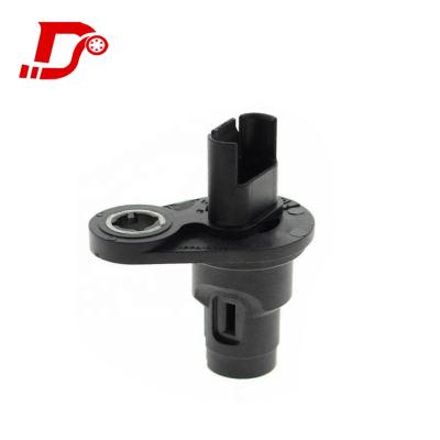 China Engine Camshaft Sensor 13627525015 For E90 E60 E61 X5 X3 OEM Standard Size for sale