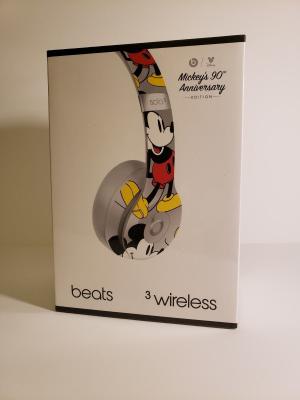 China Beats Solo3 Wireless Headphones - Mickey’s 90th Anniversary Edition from Grglasers.com for sale