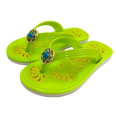 China Waterproof Hot Selling Green Seesaw Girls Seesaw For Kids for sale