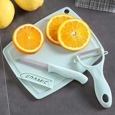 China 3pcs Kitchen Knives Ceramic Ceramic Knife Set Multifunctional Cutting Board Peeler Fruit Knife Kitchen Grater With PP Handle for sale