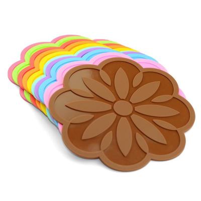 China Viable Multifunctional Silicone Drying Mat Protector Dish Cup Heat Insulation Pot Holder Draining Mat Pad Table for sale