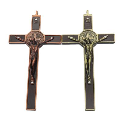 China Religious Catholic Cross Jesus Christ Cross Large Pendant Religion Alloy Wholesale Simple Church Jewelry for sale