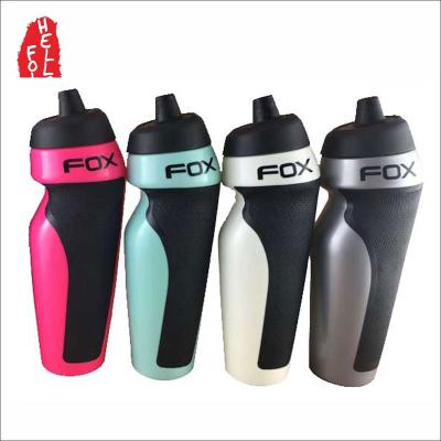 China Hot Sale Sports Water Bottles Made Of Soft Plastic For Sports for sale