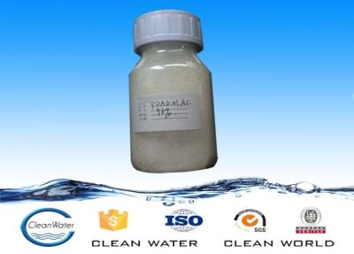 Chine Poudre cationique de floculant de macromolécule de Polydadmac 90% pH 3-6 chimique à vendre