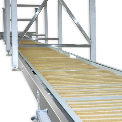 China Bakery biscuit cooling conveyor for biscuit production line with factory price for sale