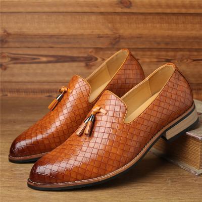 China Lightweight Selected Materials Mens Brown Leather Shoes Fashion Mens Casual Shoes for sale