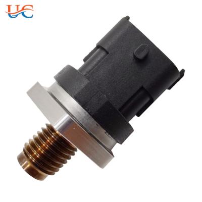 China Original Standard Common Rail Fuel High Pressure Sensor LR009732 For Diesel Engine Accessories 124 Spider (348_) for sale