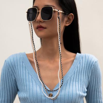 China New Arrival Luxury Vintage Sunglass Chain Imitation Pearl With Metal Sunglasses Rope Eye Glass Chain For Women Jewelry for sale