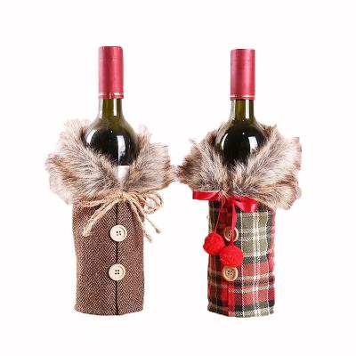 China New Christamas Home Decor Christmas Holiday Decoration Prop Style Canvas Fur Collars European American Winebottle Cover With Bow Knots for sale