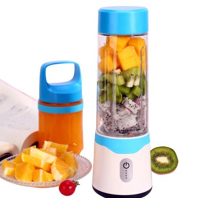 China Easy handling piece first special price 500ml+350ml rechargeable portable fruit smoothies blender usb juicer automatic cold shaker cups for sale