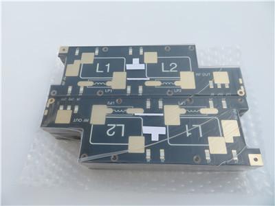 China Hoge Frequentie 1.6mm PTFE-de Raadsvezel van PCB - glas Met een laag bedekte PTFE DK2.65 voor Koppelingen Te koop