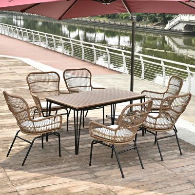 China Eco-friendly Outdoor Modern Luxury Patio Rattan / Beach Wicker Furniture Garden Dining Set Nordic Rattan Outdoor Dining Sets for sale