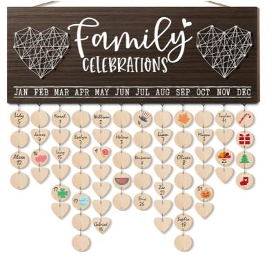 China Europe Christmas Gift for Mom&Grandma Family Birthday Reminder Calendar Board Wall Hanging DIY Birthday Tracker Plaque 120 Wooden Tags for sale