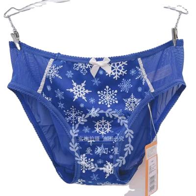 China Antibacterial Snowflake Style Holiday Christmas New Year Women Lace Panties Comfortable Breathable Casual Underwear Boybrief for sale