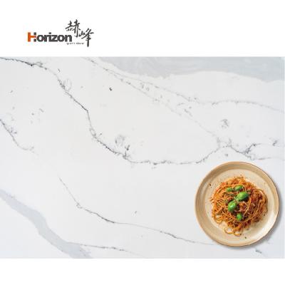 China 2023 Skyline Durable Artificial Quartz Leaf Stone Slabs For Hotel Calcatta Quartz Slab 93% White Natural Large Quartz for sale