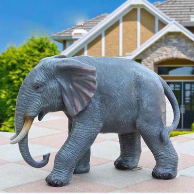 China Traditional Resin Decoration Life Size Elephant Statues for sale