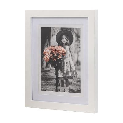 China Decorative Picture Frame Black White MDF Picture Frame 16x20 Home Office Storage Picture Display for sale