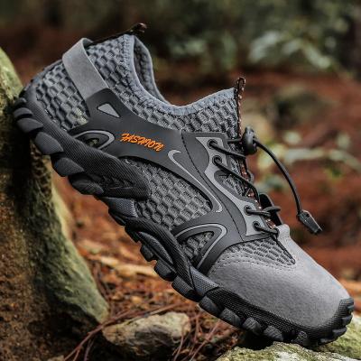 China CUSHIONING Plus Size High Space Mesh Hiking Boots Men Waterproof Durable Stripping Shoes for sale