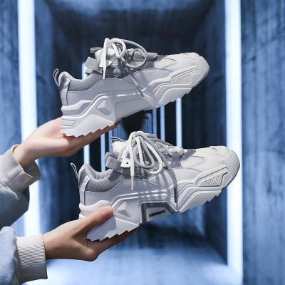 China Fashion Trend Fashion Design PU Artificial Sneakers Breathable Sports Shoes For Women for sale