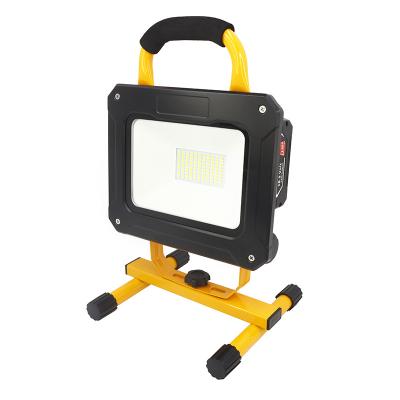 China 100lm/w good lighting 50w led work light emergency outdoor camping fishing repairing portable LED spotlights working light for sale