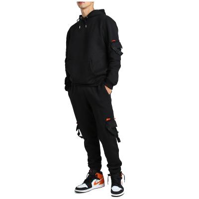 China Premium Cotton Breathable Mens Sweatsuits Set Custom Hoodies And Sweatpants With Cargo Pocket for sale