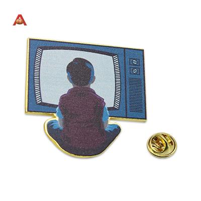 China Free Badge Design All Size OEM ODM Fashion High Quality Design Metal Pin Zinc Alloy Badge for sale