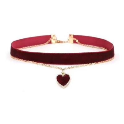 China Romantic Adjustable Red Heart Choker Necklace Drop Shipping Classic Collar Necklaces for Women and Girls Velvet Chocker Necklace for sale