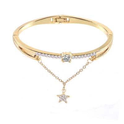 China New Punk Korean Version Crystal Pave Zinc Alloy Five-pointed Star Charm Bracelets Bangle Jewelry for sale