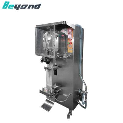 China Automatic Vertical Type Automatic Sachet Water Juice Milk Filling Seal Pad Beverage Machine for sale