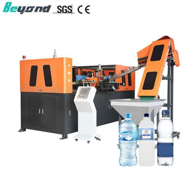 China Bottle Low Energy And Stretch PET Blow Molding Machine For Easily Making Large 5L Plastic Bottles for sale