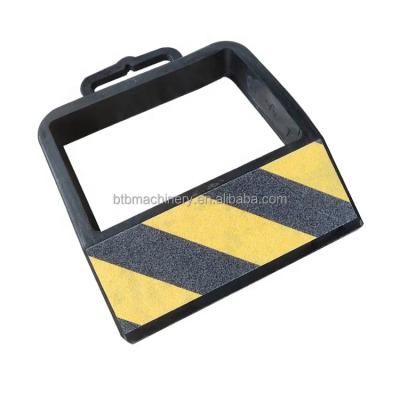 China Pallet Truck Stop Amazon Hot Sale BetterBe Industrial Products Rubber Wheel Chock Pallet Truck Choks for sale