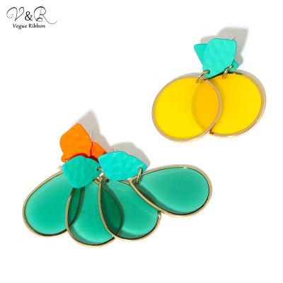 China Designer Earrings - Geometric Acrylic Drop Spring Earring - Earring Listing TDFE-D-0092 for sale