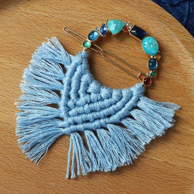 China Trendy Fashion Design Gold Plated Blue Brooch Cut 2020 Simple Trendy Zinc Alloy Epoxy Stone Circle Glass Tassel Glass Tassel Hair Clips for sale