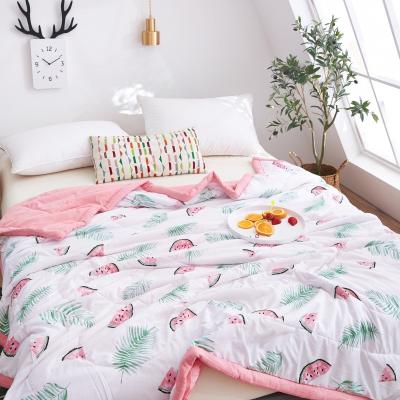 China Professional Quilted Bed Cover Silk  Summer Wash Quilt Mother's Day Accept Customized Logo for sale